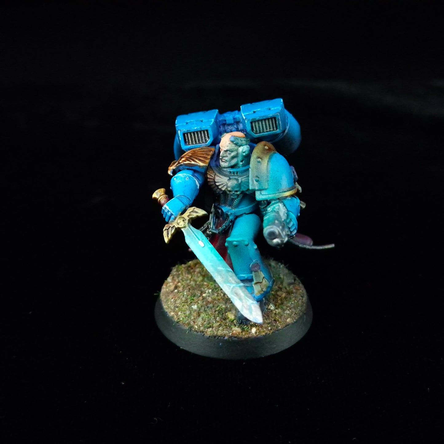 Captain (Jump Pack) - Ultramarines - Space Marines - Warhammer 40k