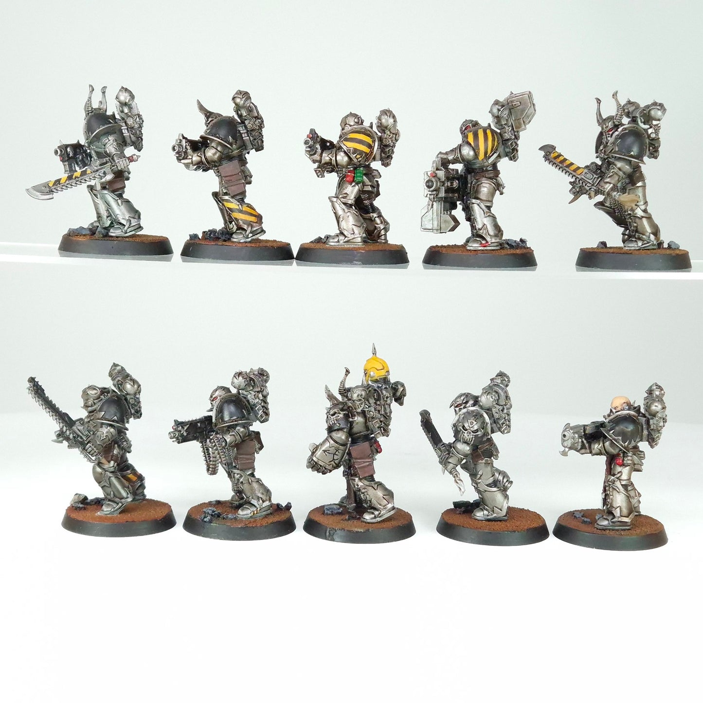 Legionnaires - Iron Warriors - Chaos Space Marines - Warhammer 40k