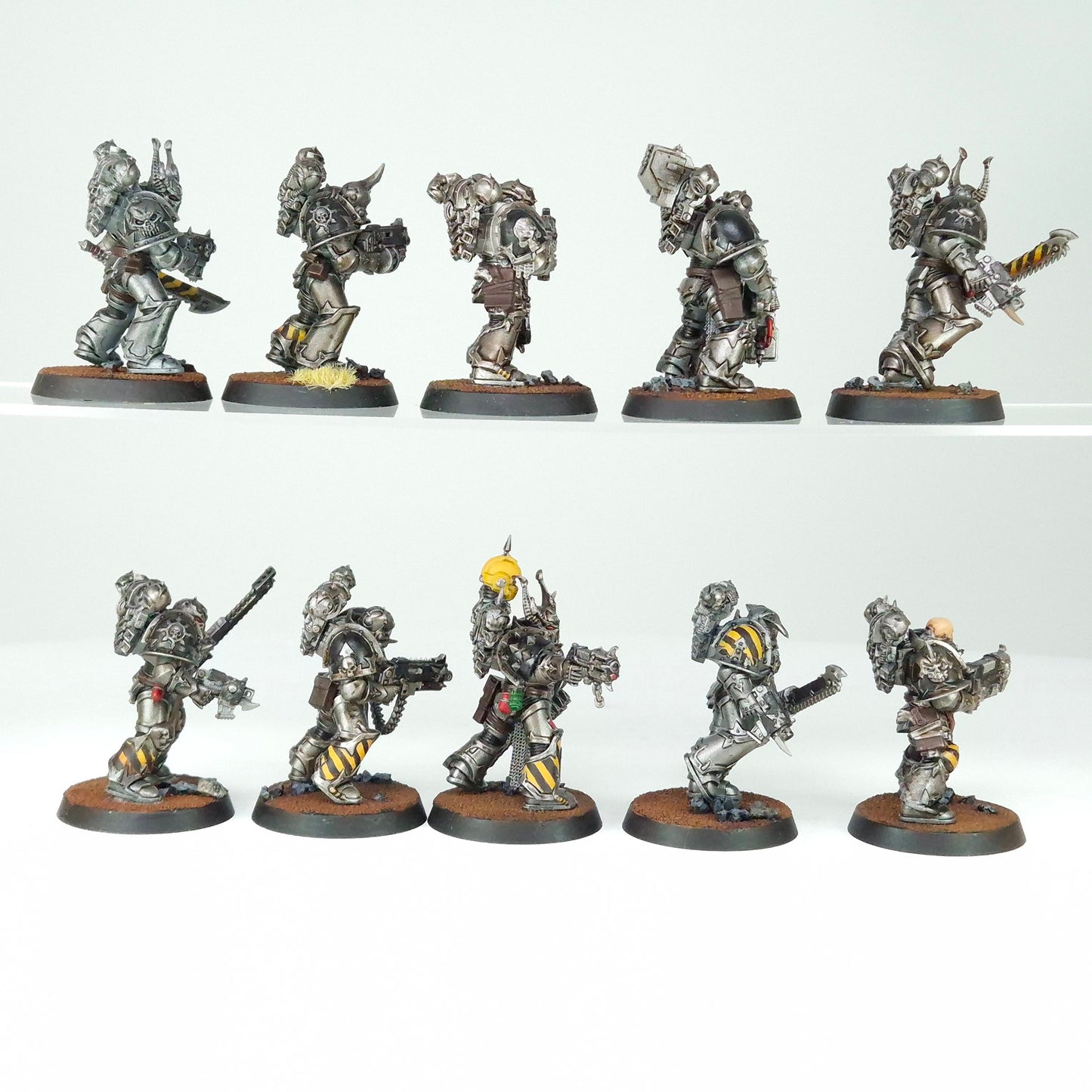 Legionnaires - Iron Warriors - Chaos Space Marines - Warhammer 40k