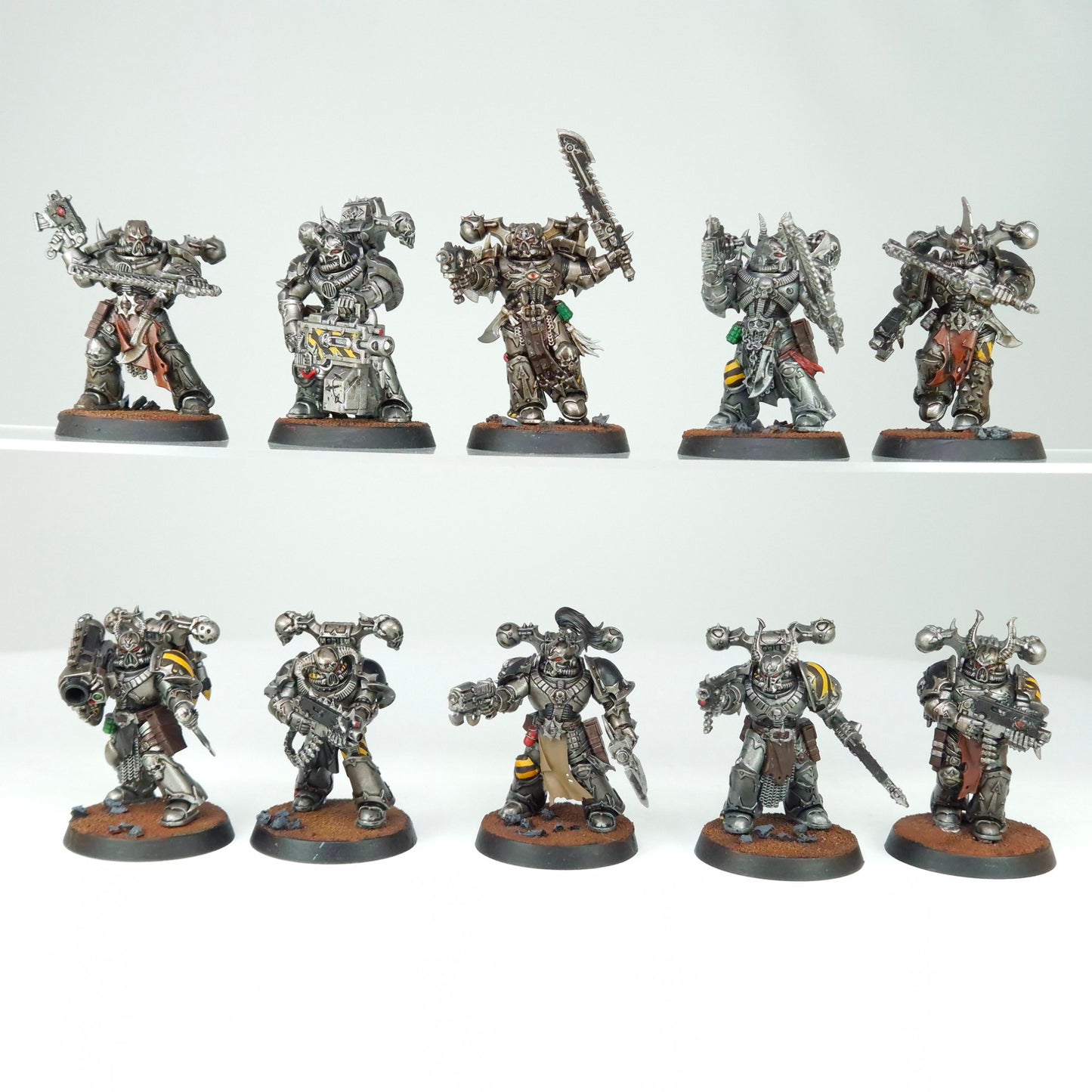Legionnaires - Iron Warriors - Chaos Space Marines - Warhammer 40k