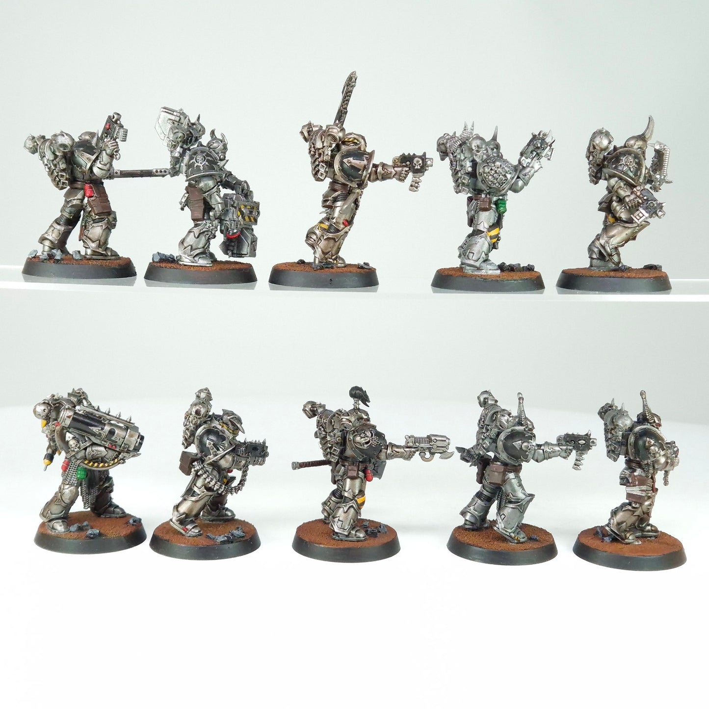 Legionnaires - Iron Warriors - Chaos Space Marines - Warhammer 40k