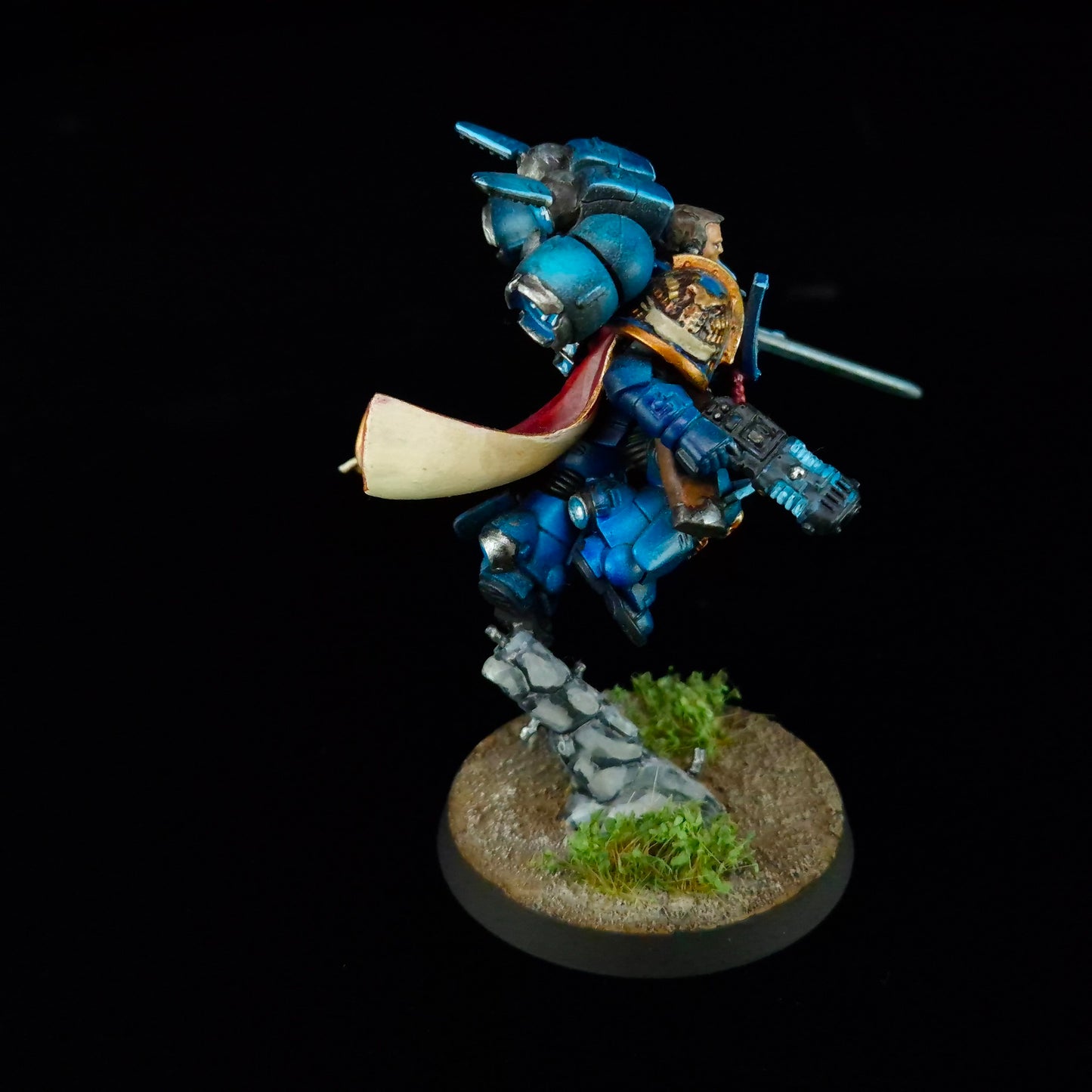 Captain (Jump Pack) - Ultramarines - Space Marines - Warhammer 40k