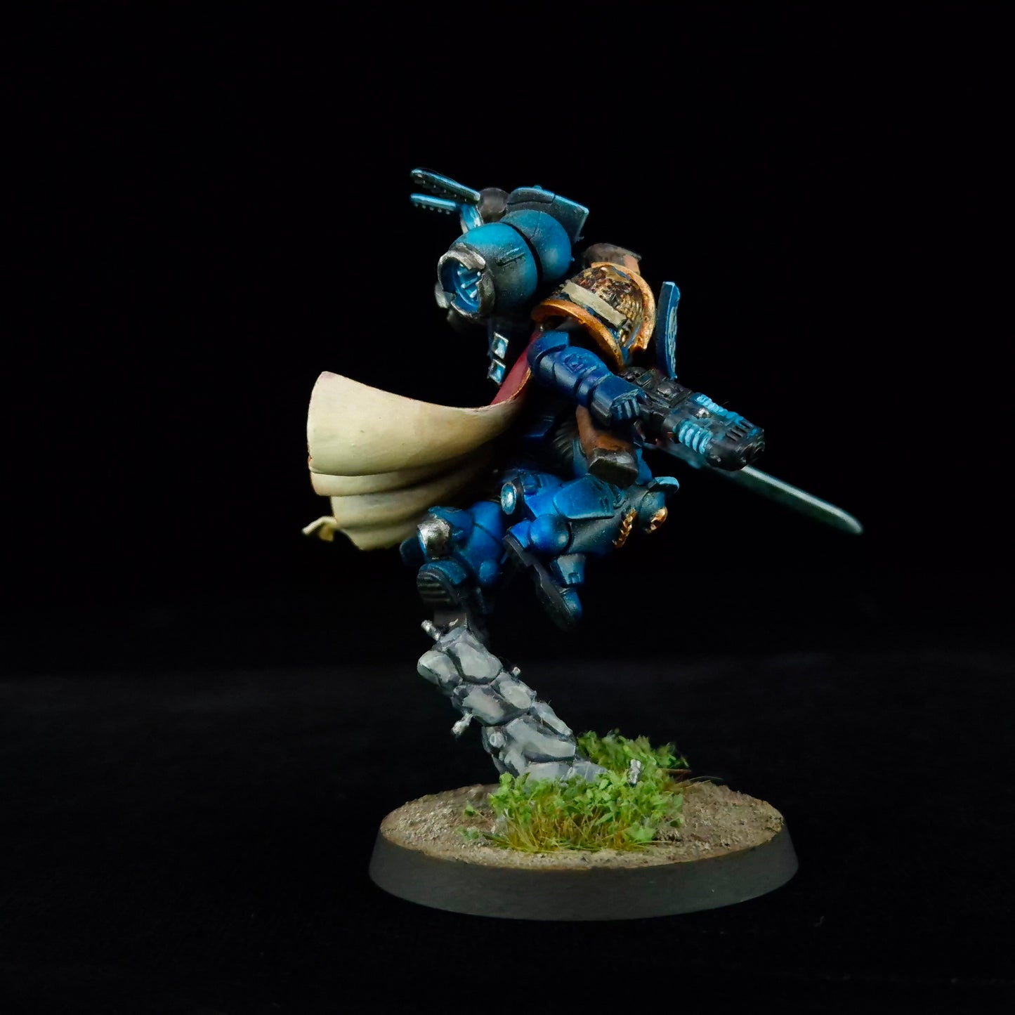 Captain (Jump Pack) - Ultramarines - Space Marines - Warhammer 40k
