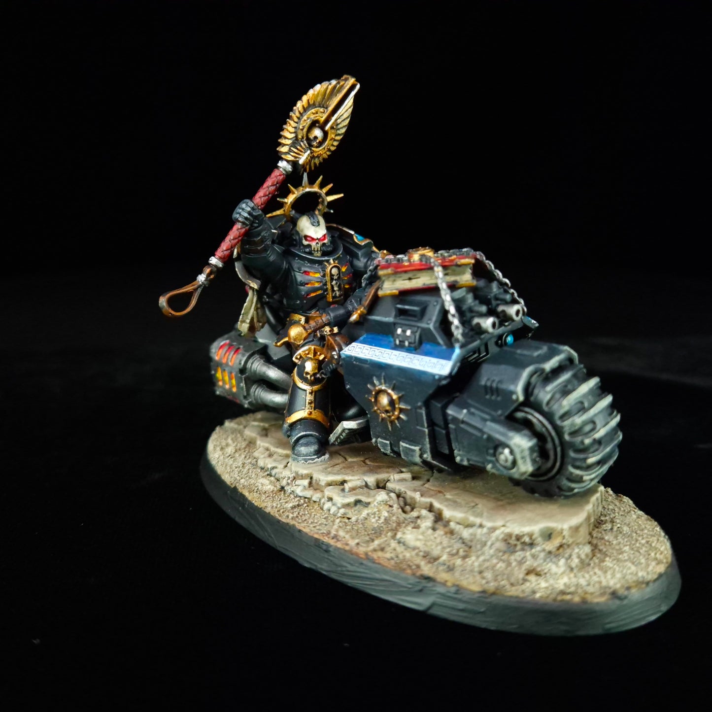 Chaplain on Bike - Ultramarines - Space Marines - Warhammer 40k