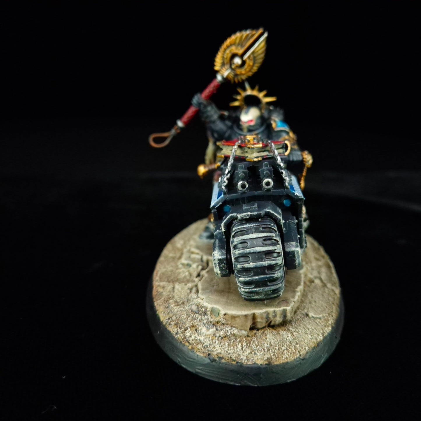 Chaplain on Bike - Ultramarines - Space Marines - Warhammer 40k