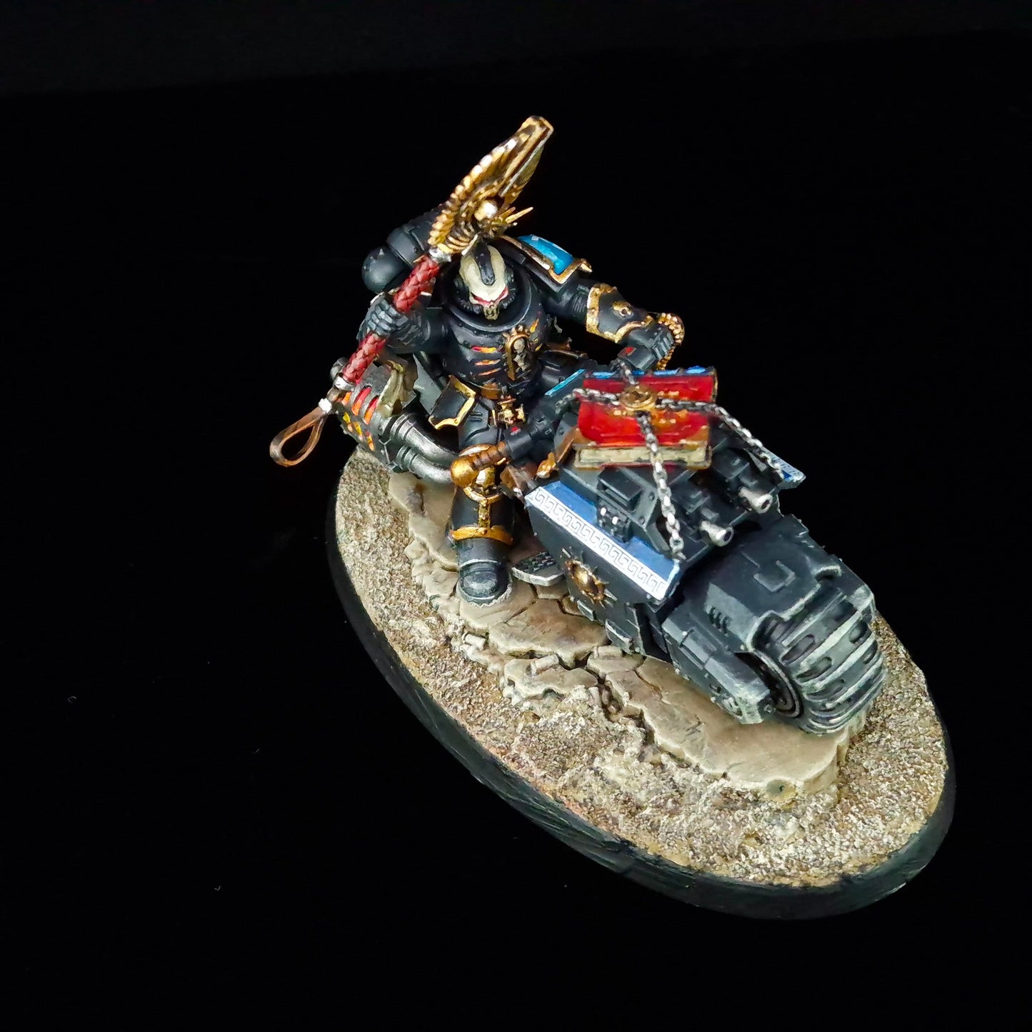 Chaplain on Bike - Ultramarines - Space Marines - Warhammer 40k