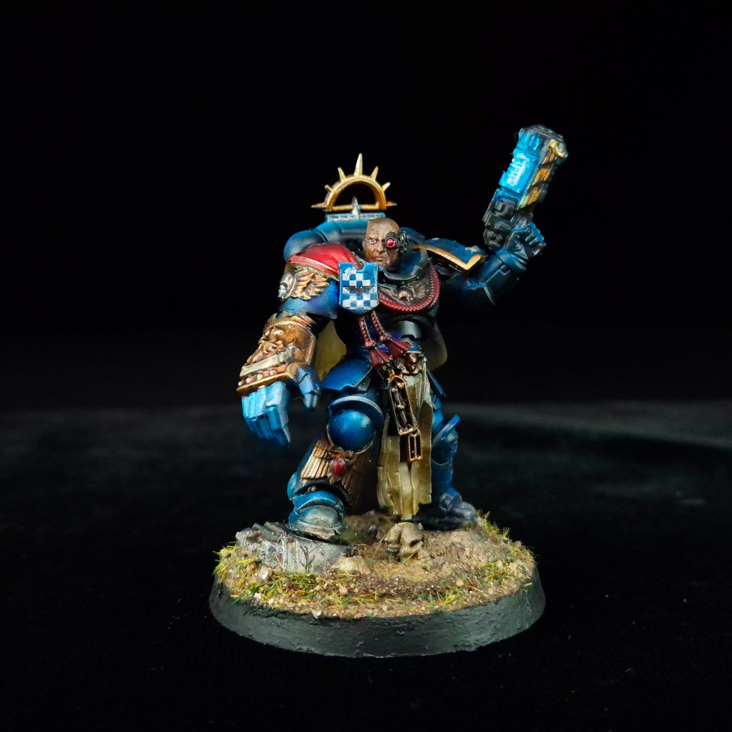 Captain - Ultramarines - Space Marines - Warhammer 40k
