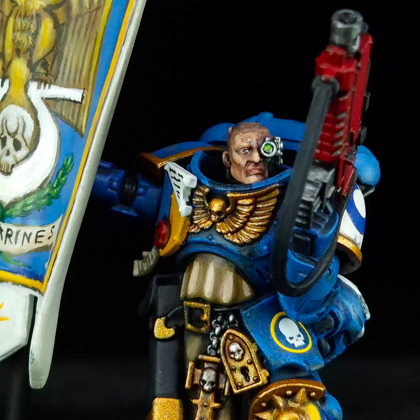 Ancient - Ultramarines - Space Marines - Warhammer 40k