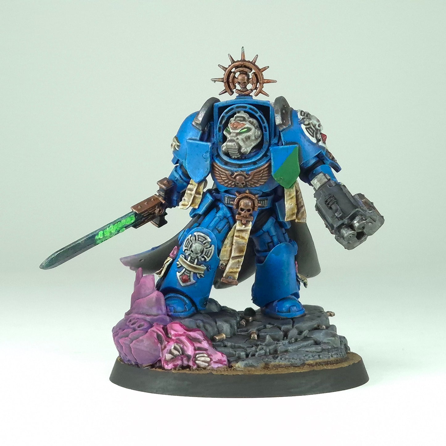 Captain in Terminator Armour - Ultramarines - Space Marines - Warhammer 40k
