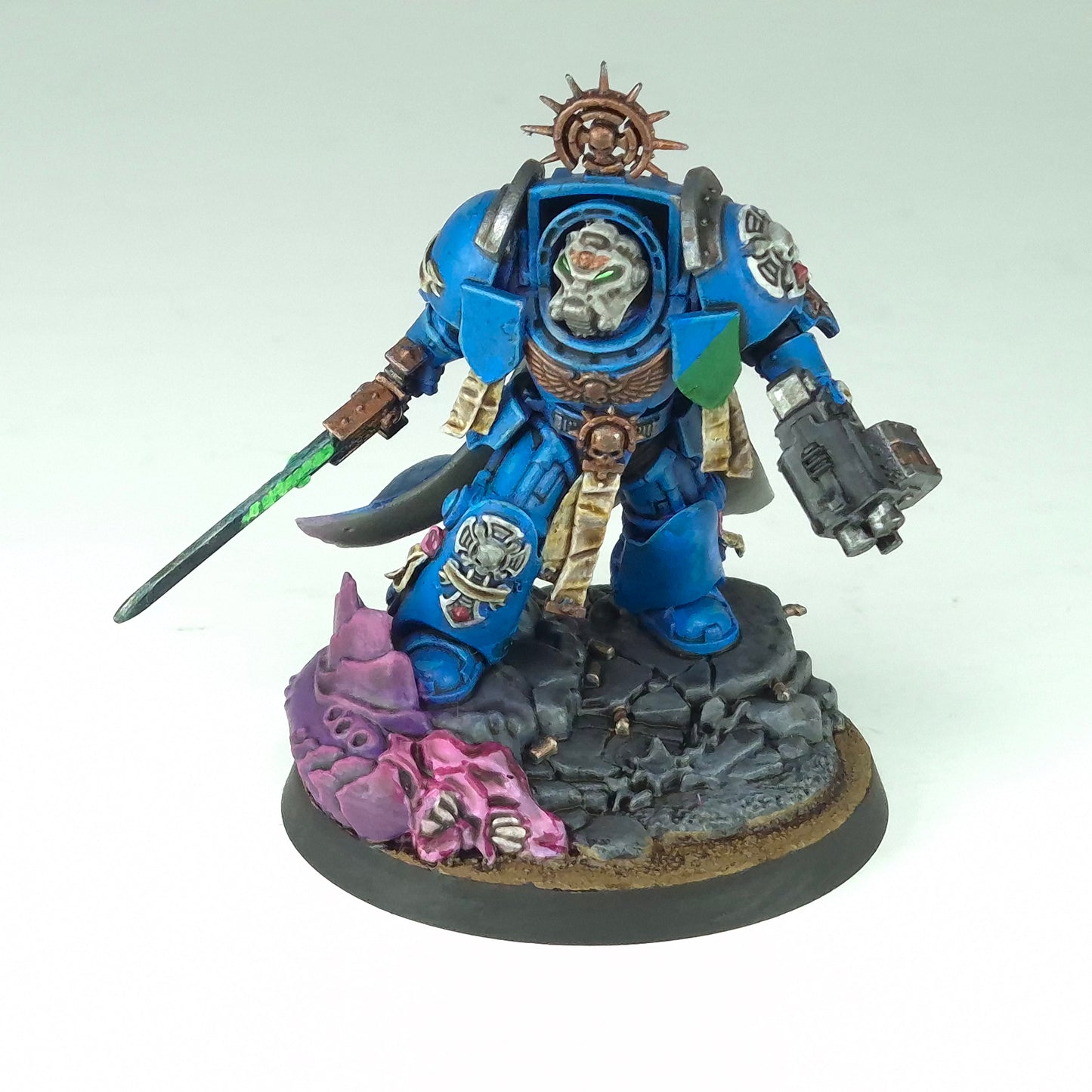 Captain in Terminator Armour - Ultramarines - Space Marines - Warhammer 40k