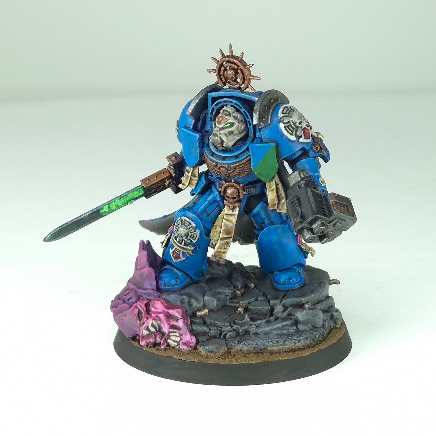 Captain in Terminator Armour - Ultramarines - Space Marines - Warhammer 40k