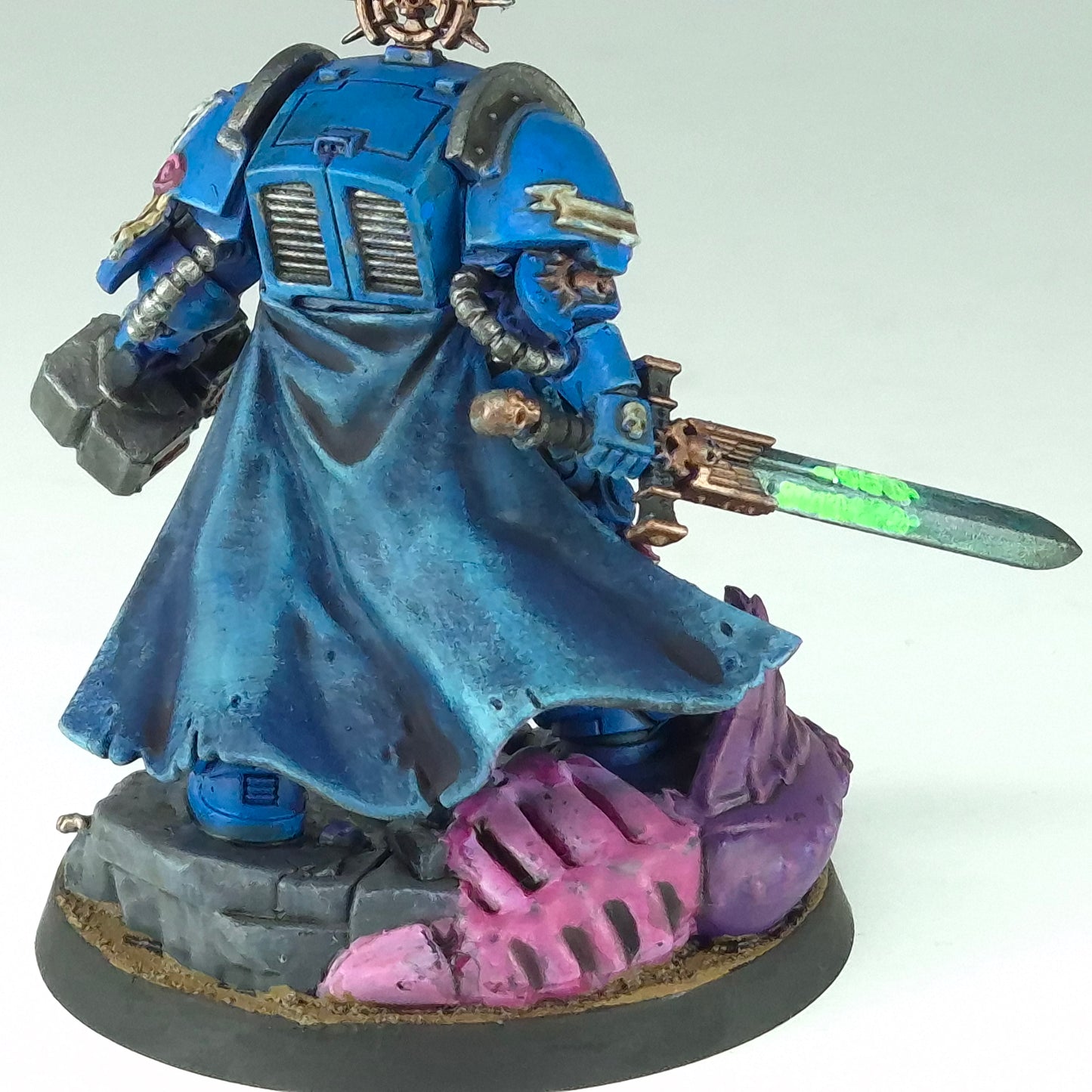 Captain in Terminator Armour - Ultramarines - Space Marines - Warhammer 40k