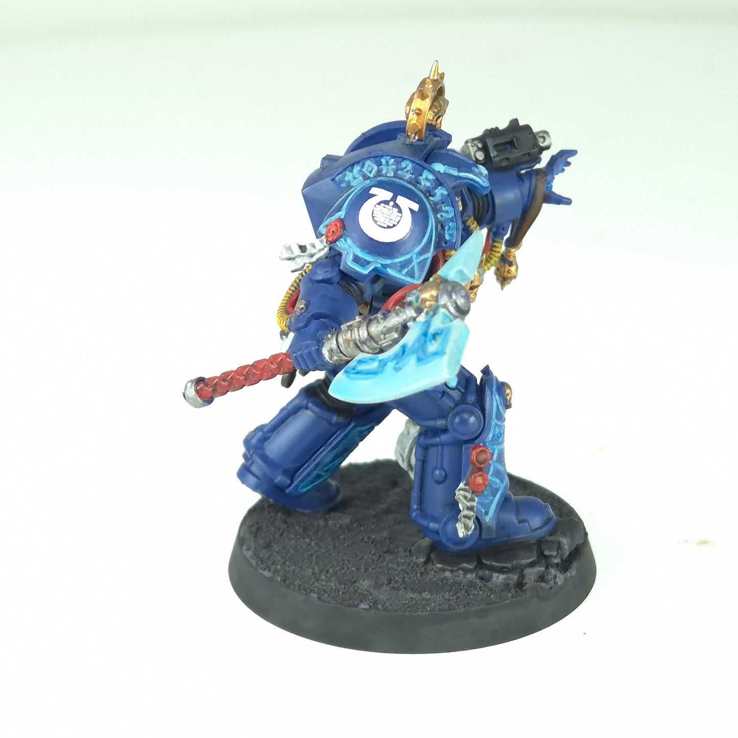 Librarian in Terminator Armour - Ultramarines - Space Marines - Warhammer 40k