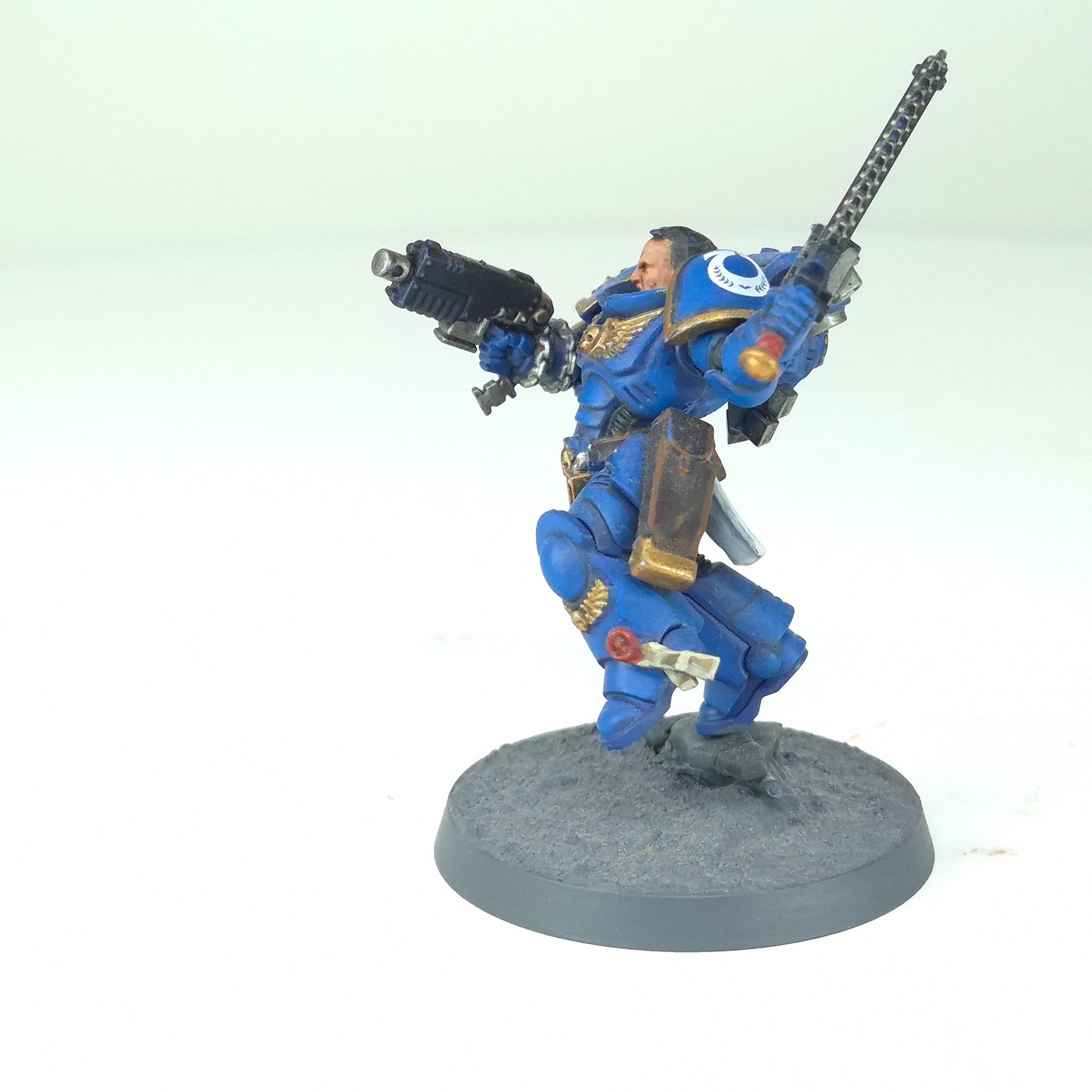 Lieutenant Titus - Ultramarines - Space Marines - Warhammer 40k