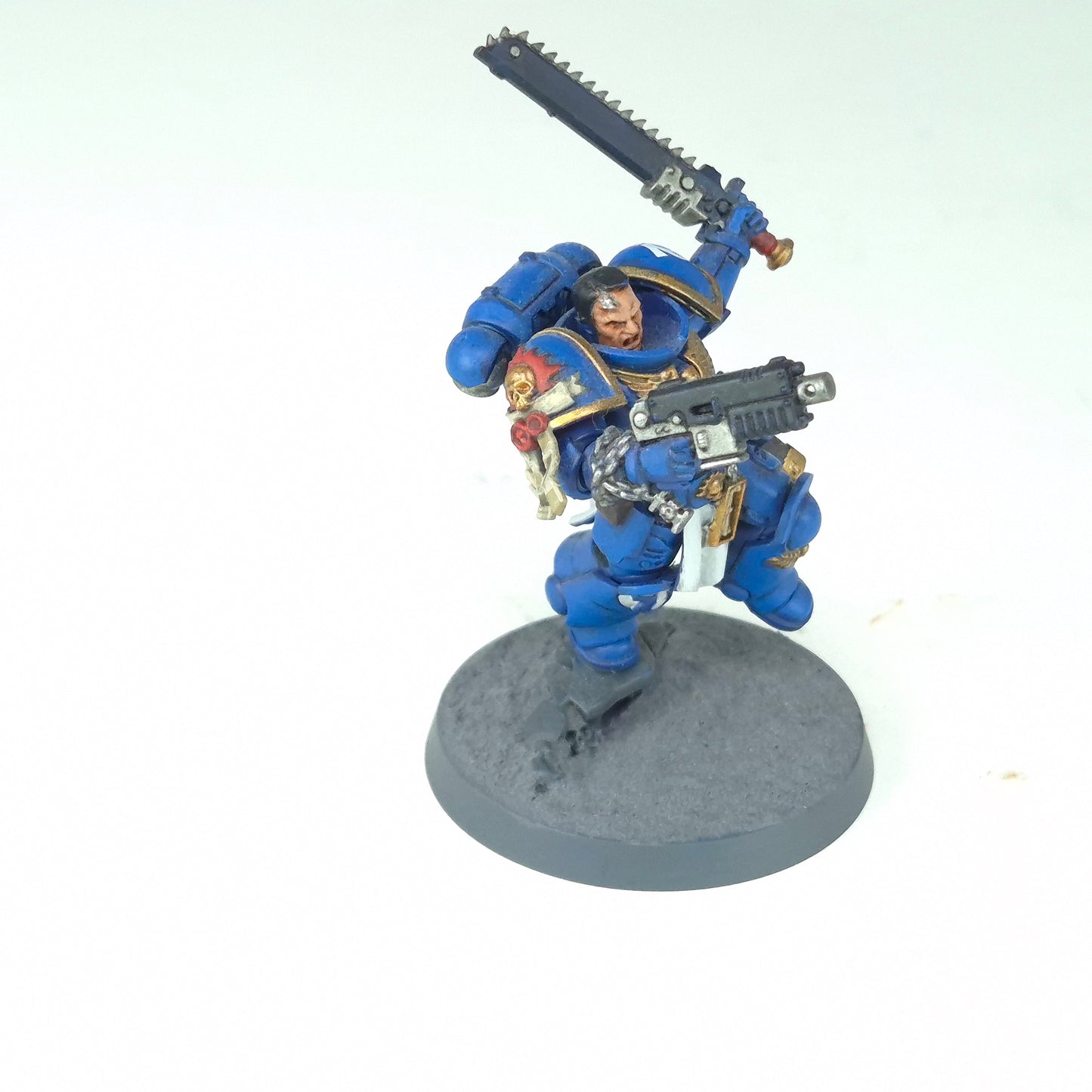 Lieutenant Titus - Ultramarines - Space Marines - Warhammer 40k