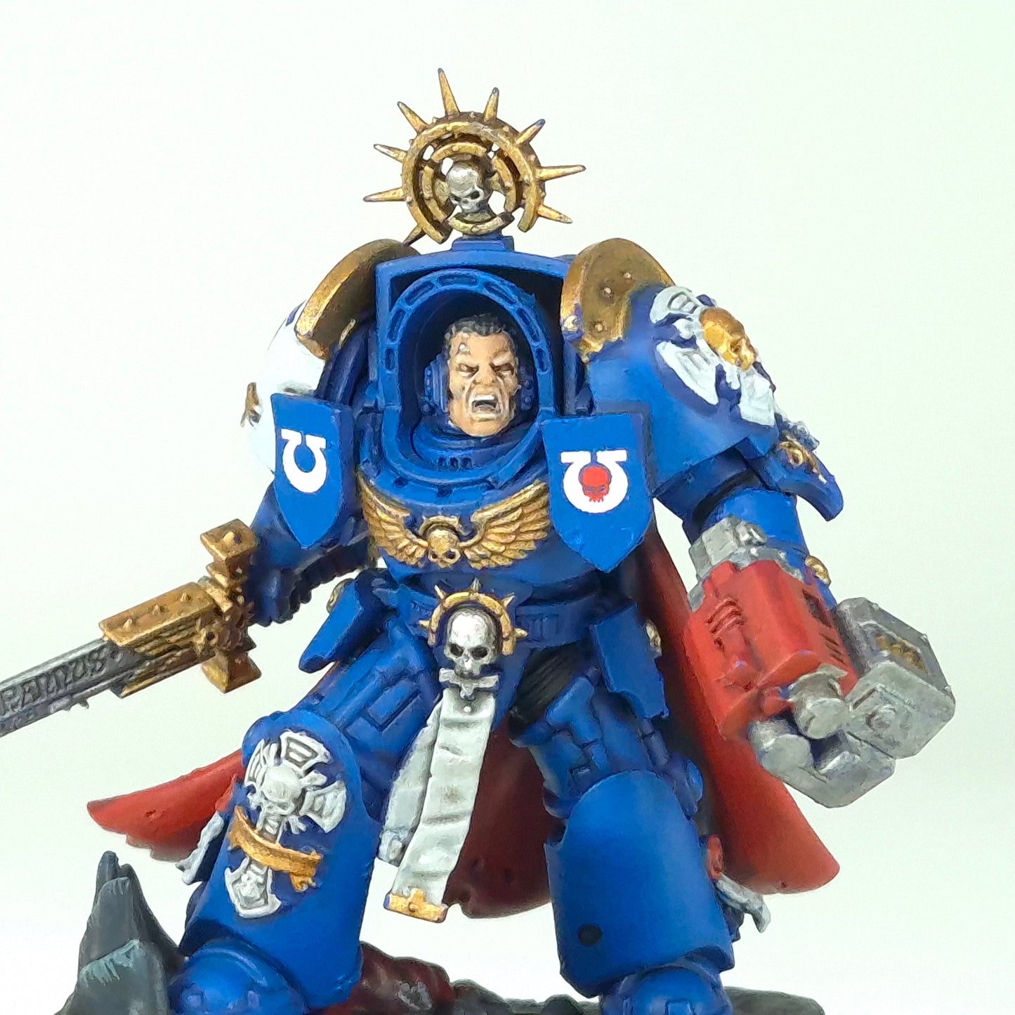 Captain in Terminator Armour - Ultramarines - Space Marines - Warhammer 40k