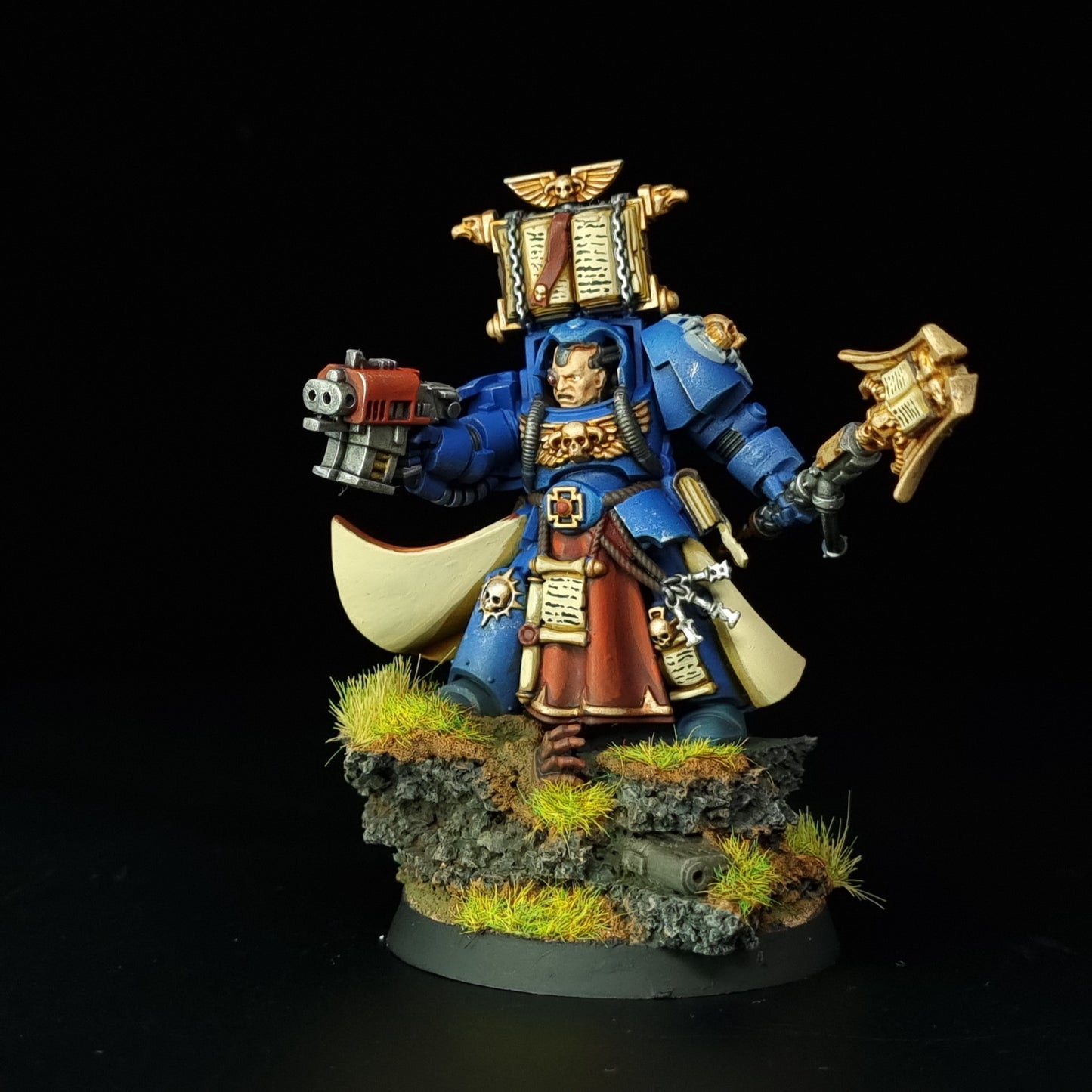 Librarian in Terminator Armour - Ultramarines - Space Marines - Warhammer 40k