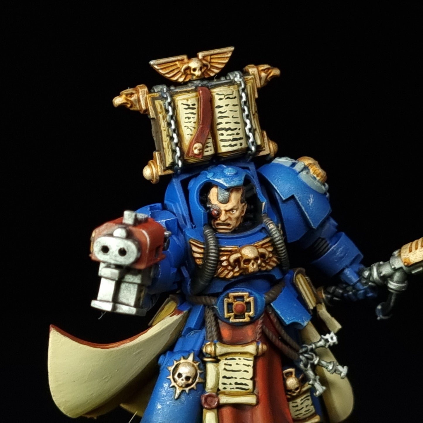 Librarian in Terminator Armour - Ultramarines - Space Marines - Warhammer 40k