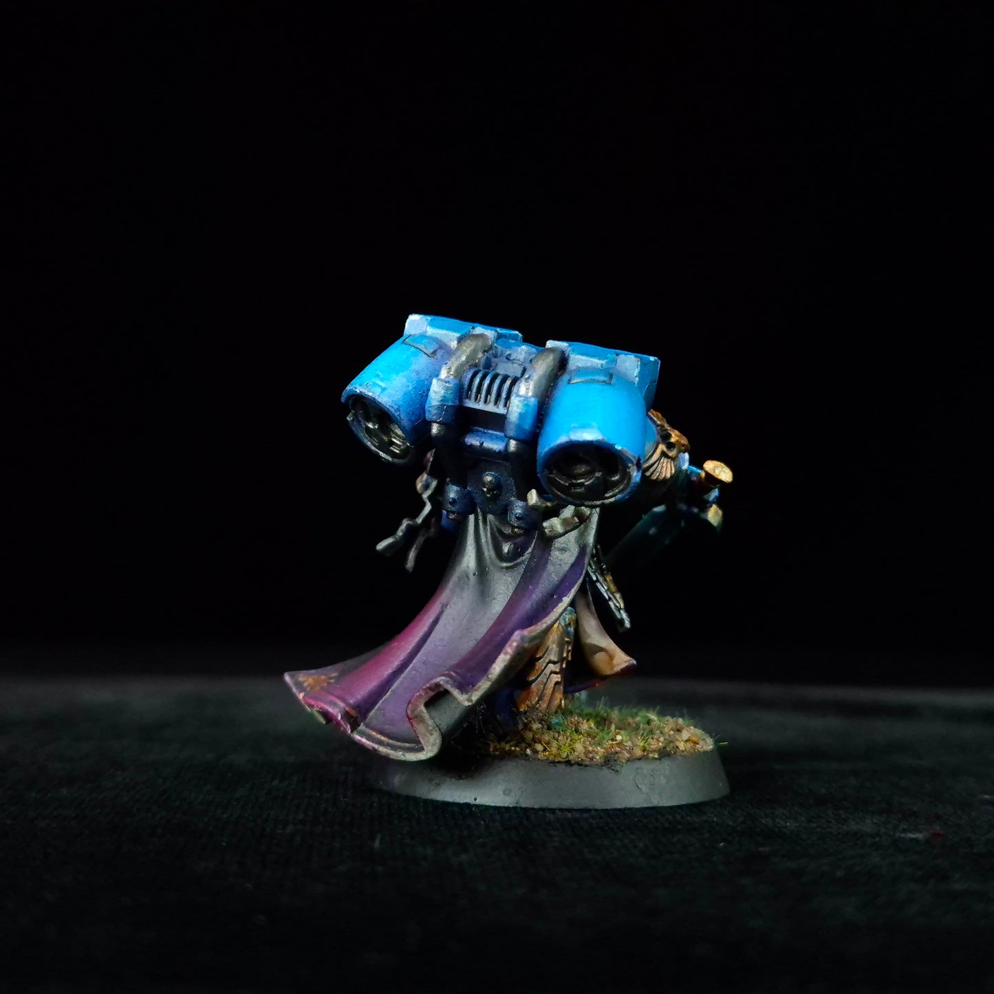 Captain (Jump Pack) - Ultramarines - Space Marines - Warhammer 40k