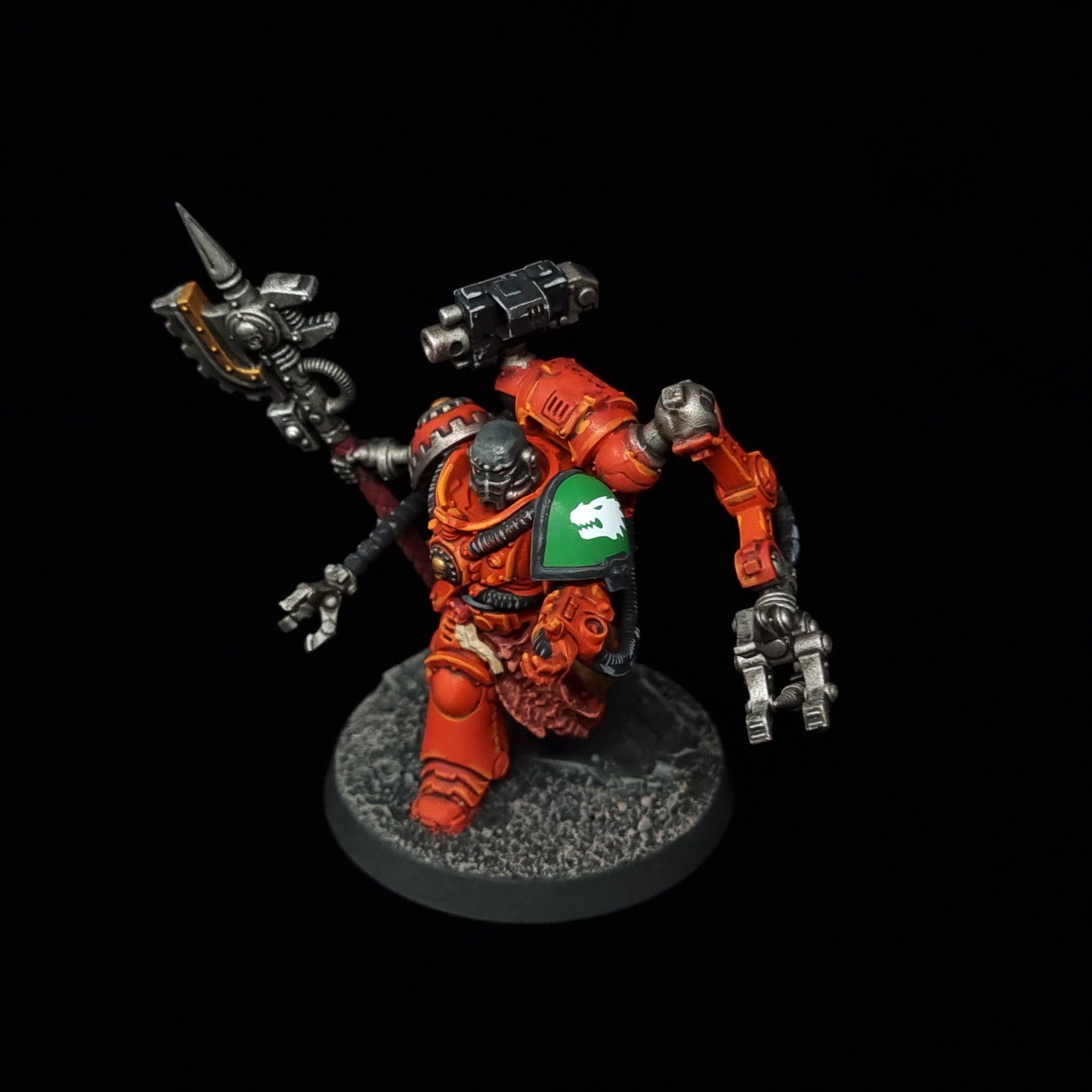 Techmarine - Salamanders - Space Marines - Warhammer 40k