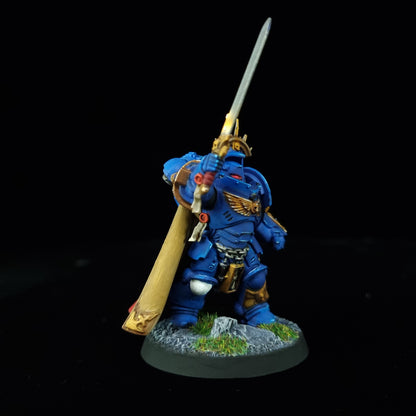 Gravis Captain - Ultramarines - Space Marines - Warhammer 40k