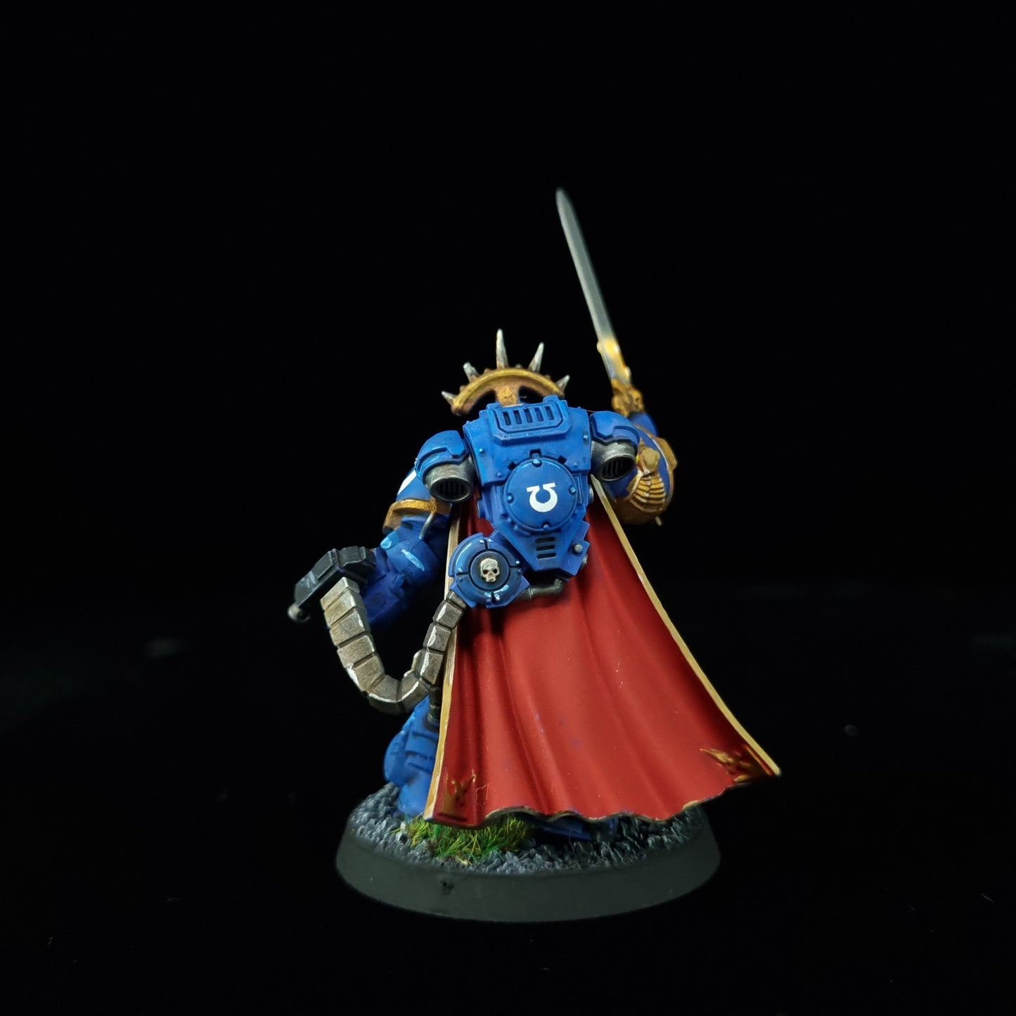 Gravis Captain - Ultramarines - Space Marines - Warhammer 40k