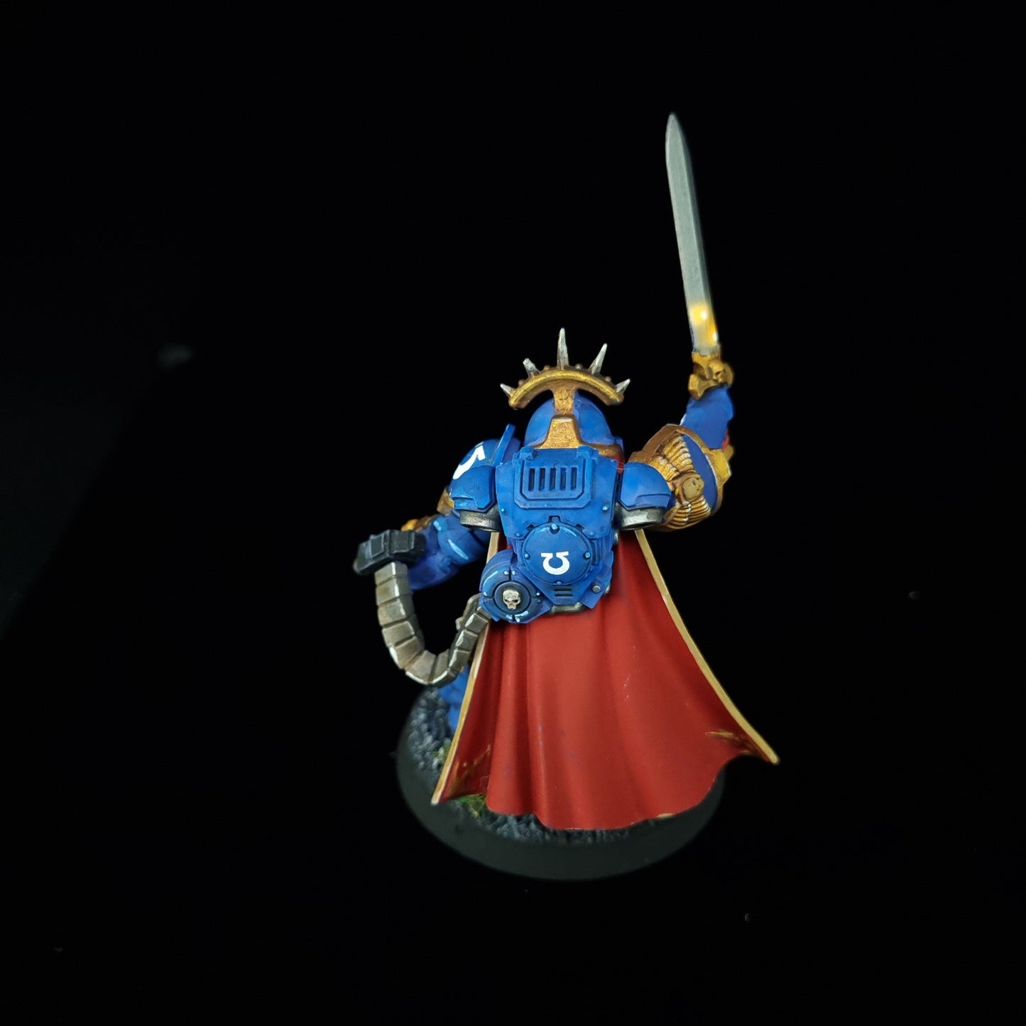 Gravis Captain - Ultramarines - Space Marines - Warhammer 40k