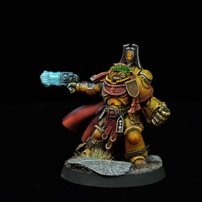 Captain with Power Fist - Imperial Fists - Space Marines - Warhammer 40k