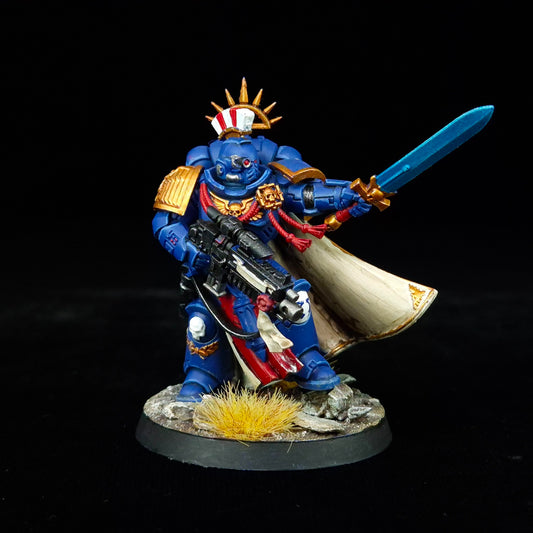 Captain - Ultramarines - Space Marines - Warhammer 40k