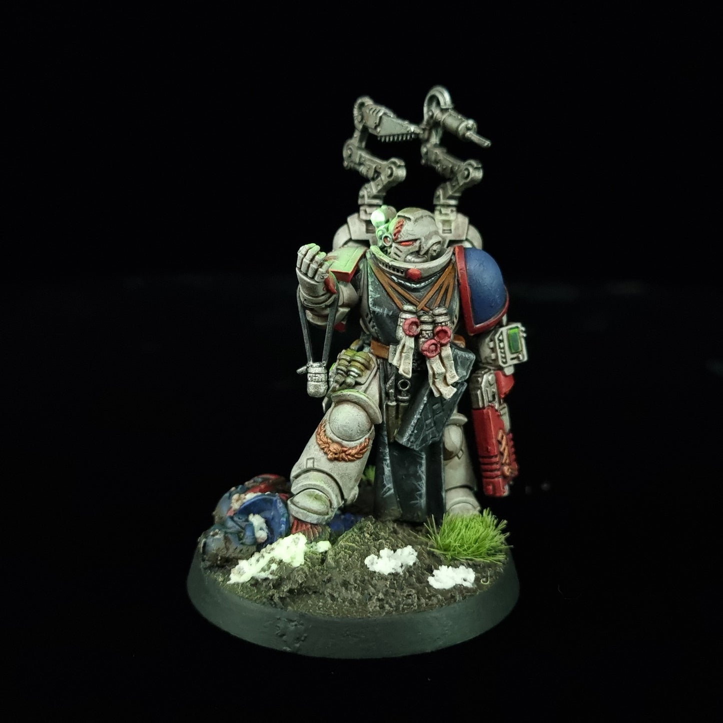 Apothecary - Crimson Fists - Space Marines - Warhammer 40k