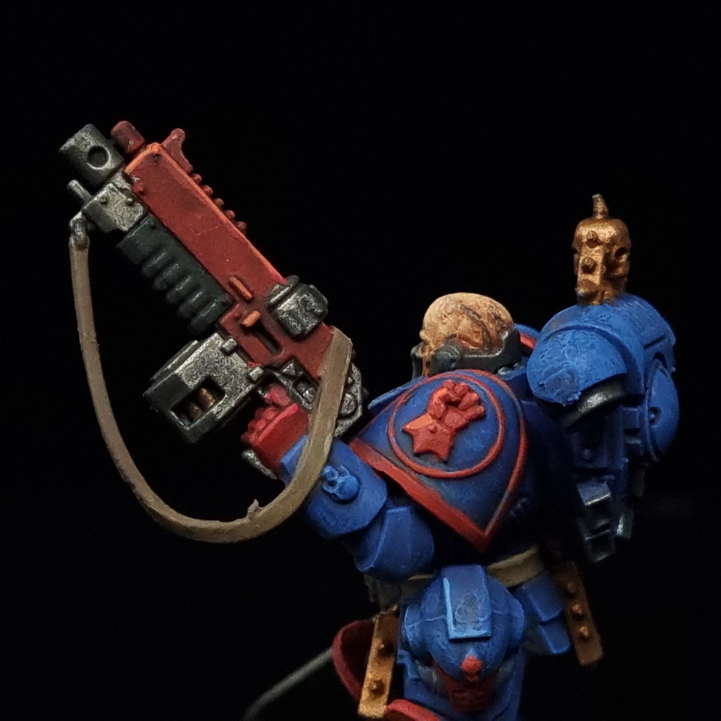 Lieutenant - Crimson Fists - Space Marines - Warhammer 40k