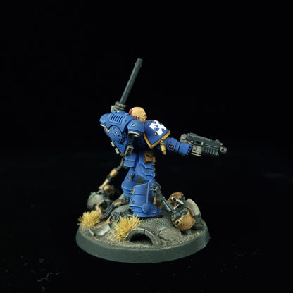 Sergeant Castus - Ultramarines - Space Marines - Warhammer 40k