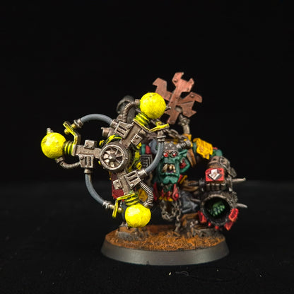 Big Mek with Shokk Attack Gun - Evil Sunz - Orks - Warhammer 40k