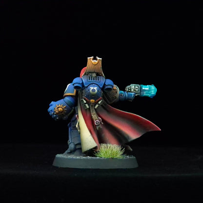 Captain with Power Fist - Ultramarines - Space Marines - Warhammer 40k