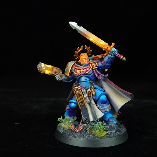 Captain - Ultramarines - Space Marines - Warhammer 40k