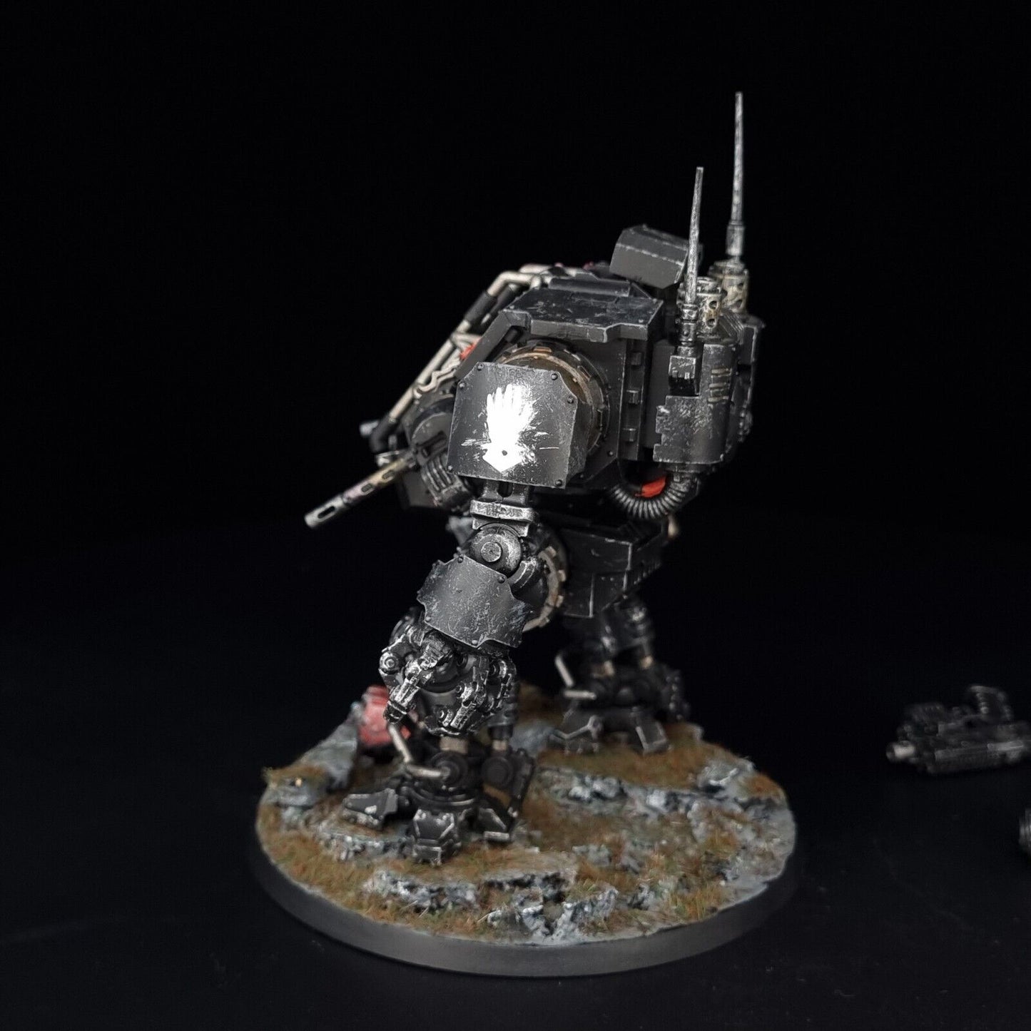 Invictor Tactical Warsuit - Iron Hands - Space Marines - Warhammer 40k