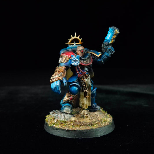 Captain - Ultramarines - Space Marines - Warhammer 40k