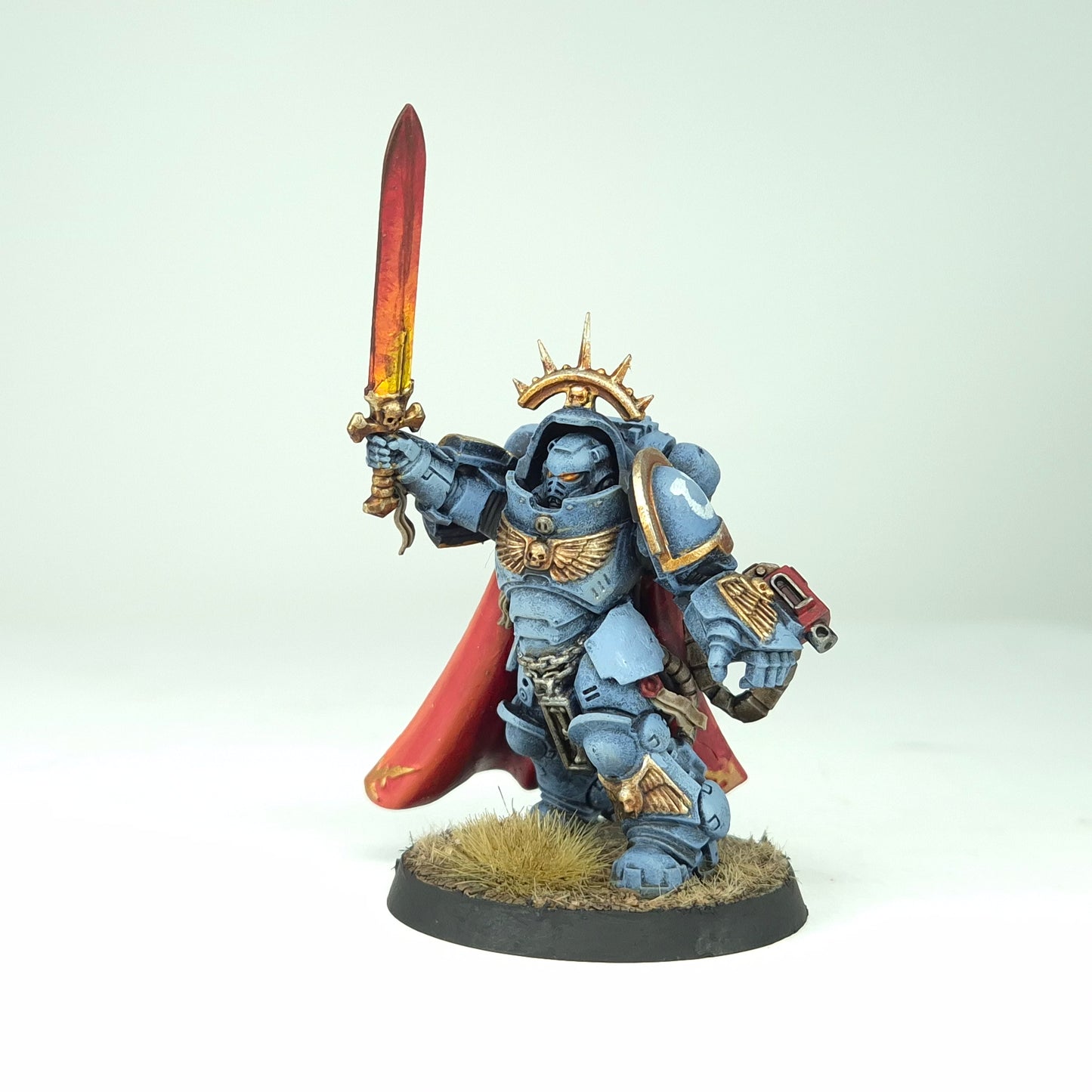 Gravis Captain - Ultramarines - Space Marines - Warhammer 40k