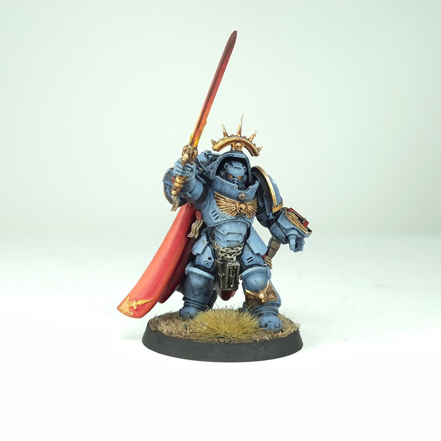 Gravis Captain - Ultramarines - Space Marines - Warhammer 40k
