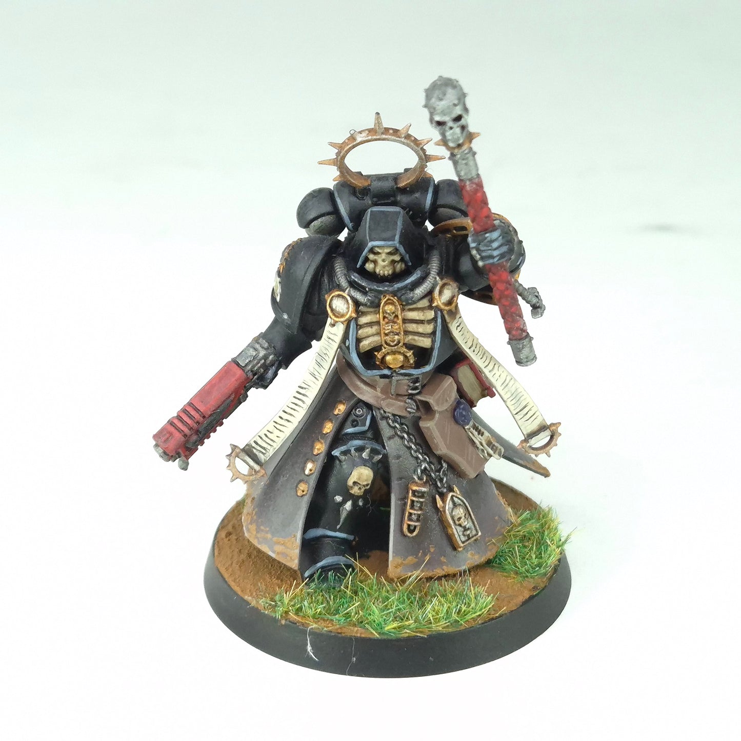 Chaplain - Ultramarines - Space Marines - Warhammer 40k